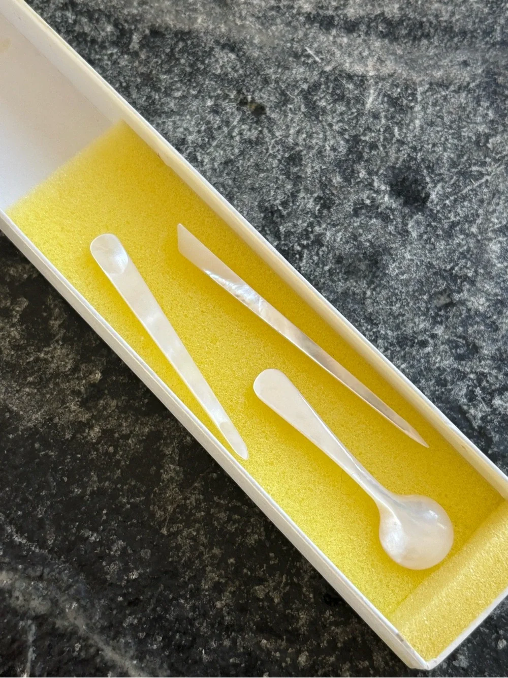 Mother-of-Pearl miniature caviar serving set- spoon and picks